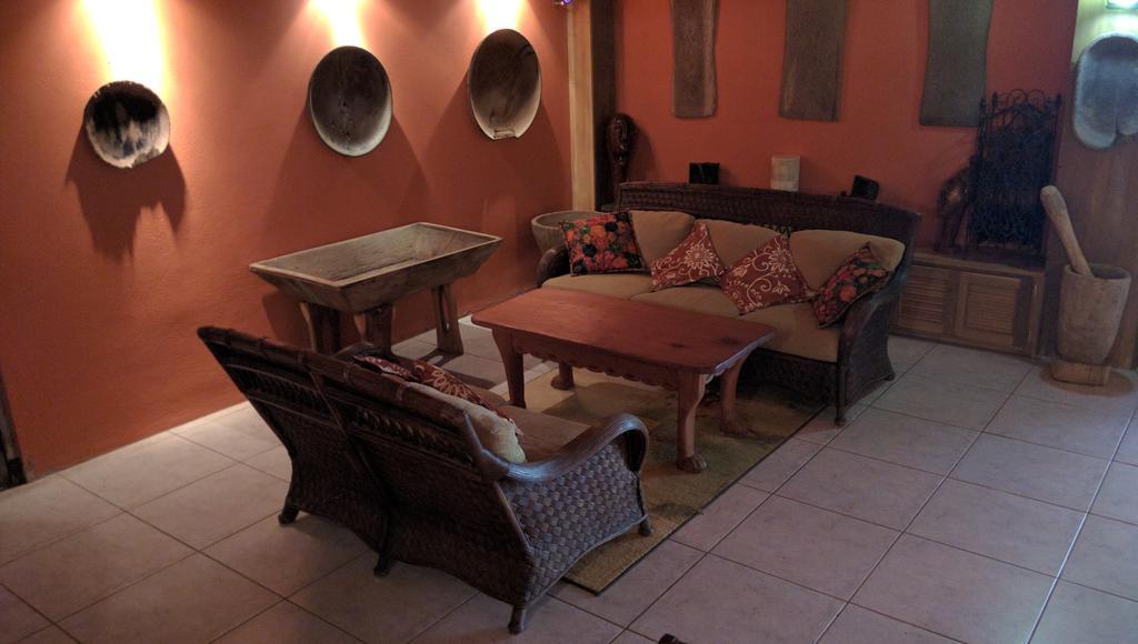 Bayshore Bijou Suites Maya Beach Exteriér fotografie