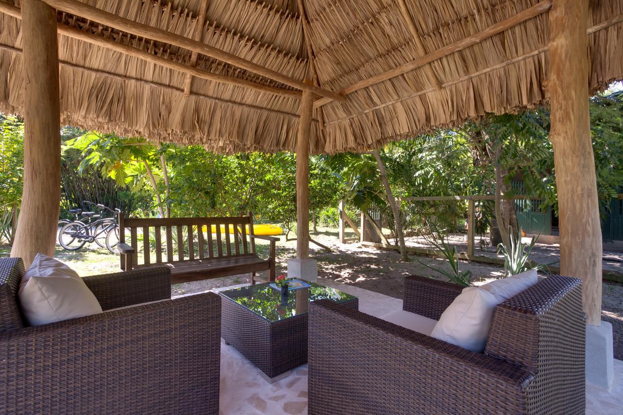Bayshore Bijou Suites Maya Beach Exteriér fotografie