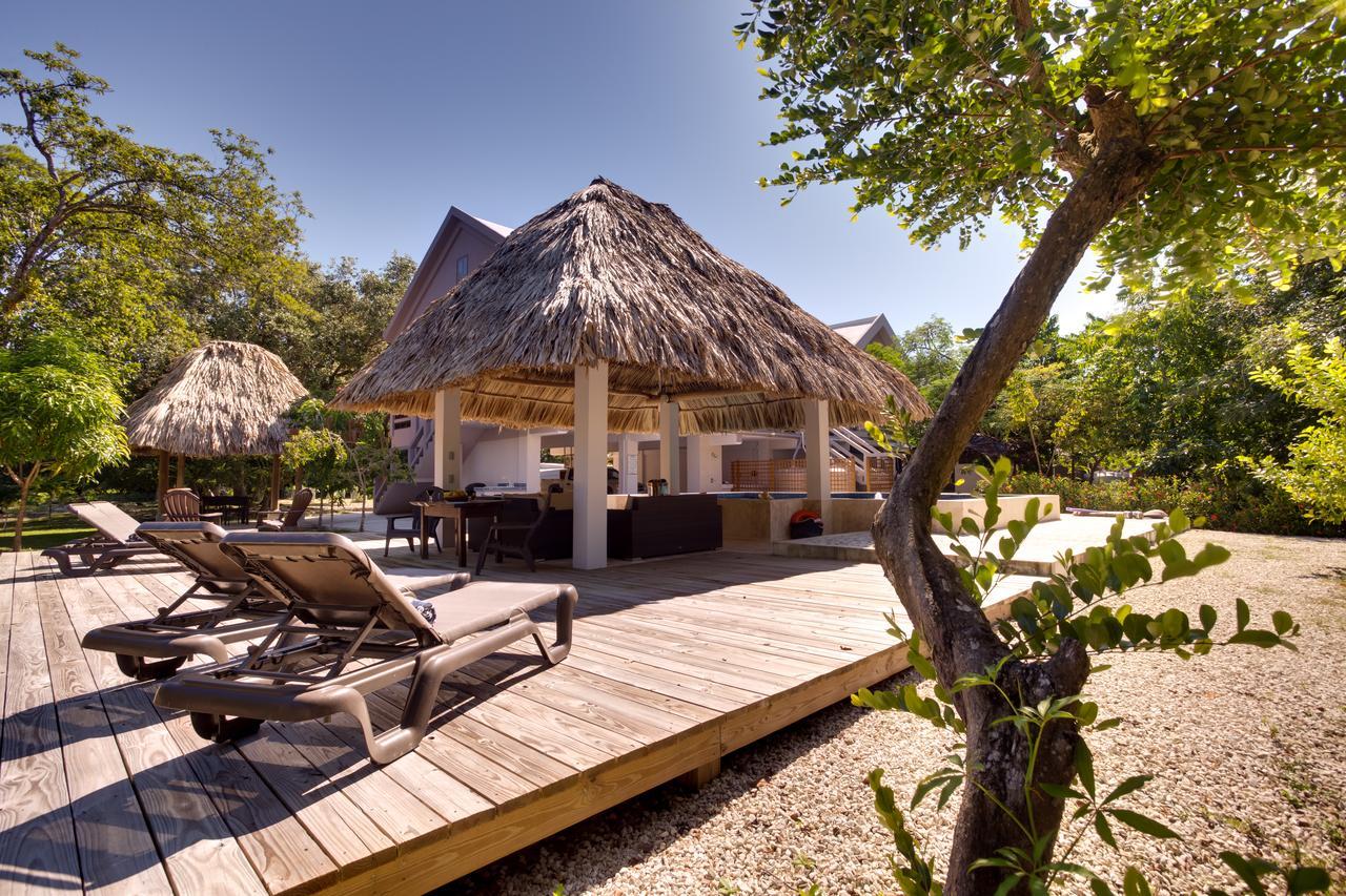 Bayshore Bijou Suites Maya Beach Exteriér fotografie